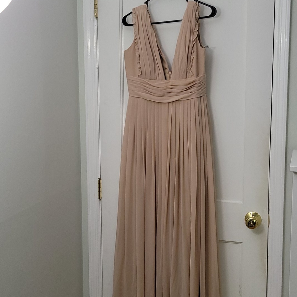 Monique Lhuillier Chiffon Formal Dress - Picture 1 of 8
